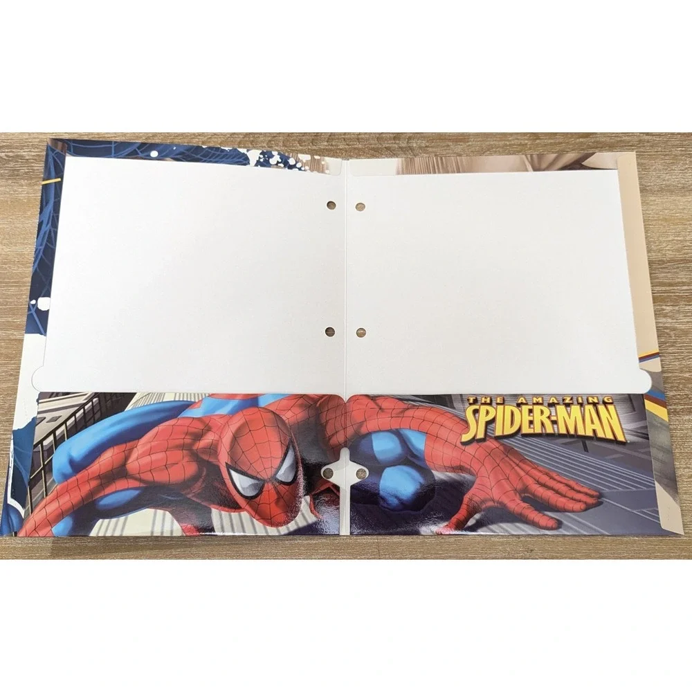 The Amazing Spider Man School 2 Pocket Binder File Folder 2006 Design -Lot of 3